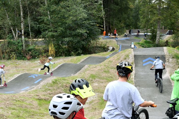 Freizeitanlage mit Pumptrack