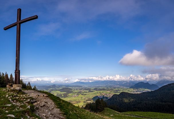 Gipfelkreuz am Edelsberg - in der Nähe der Kappeler Alp