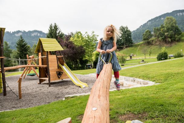 Spielplatz Obermaiselstein am Haus des Gastes