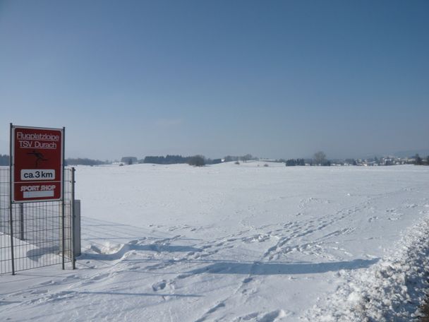 Startpunkt am Sportplatz Durach