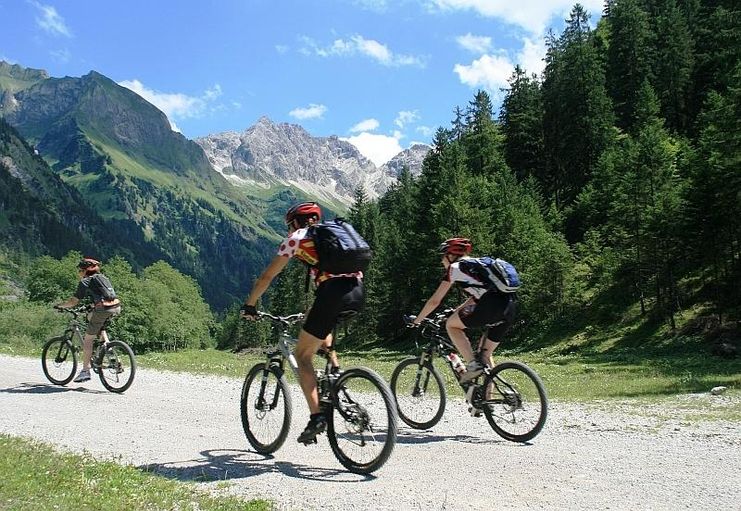 Oberstdorfer Trettachtalrunde - mit dem Fahrrad ab Bolsterlang