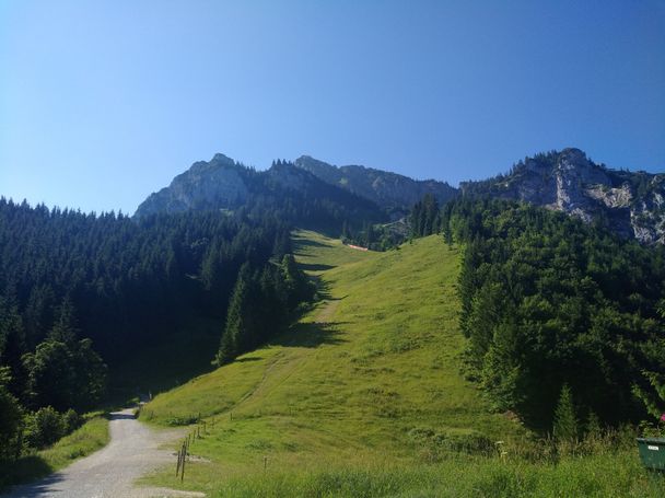 Blick von der Rohrkopfhütte zum Tegelberg