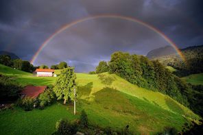 Ausblick obere Wohnung mit Regenbogen