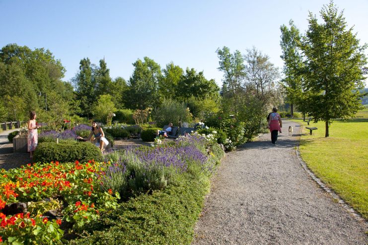 Der Kräutergarten in Fischen liegt ganz idyllisch