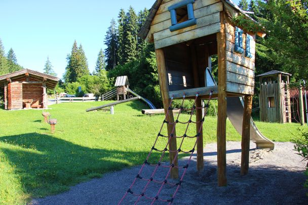 Spielplatz Räubernest