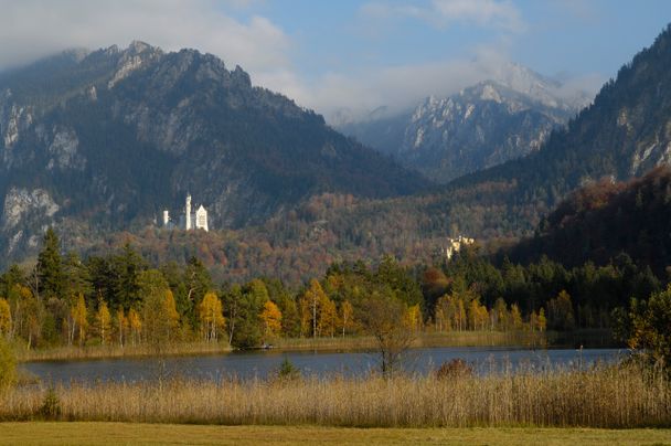 Schwansee mit Königsschlössern im Hintergrund