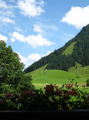 Blick zur Seilbahn