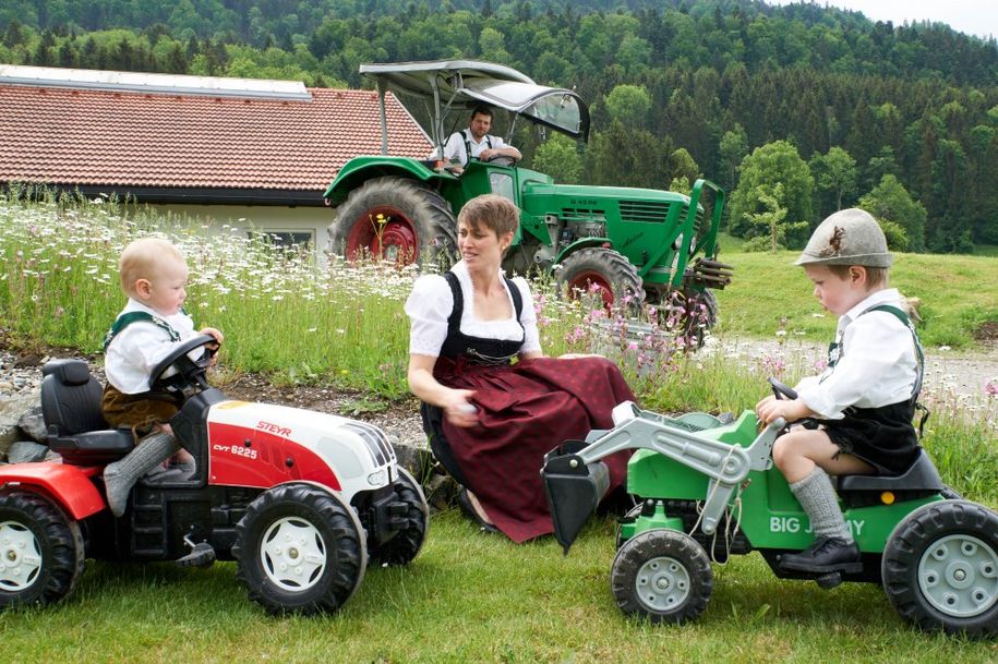 Bei uns bekommt jeder die passende Traktorgröße :-)