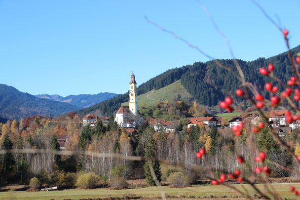 Das Wahrzeichen Pfrontens - die Pfarrkirche St. Nikolaus