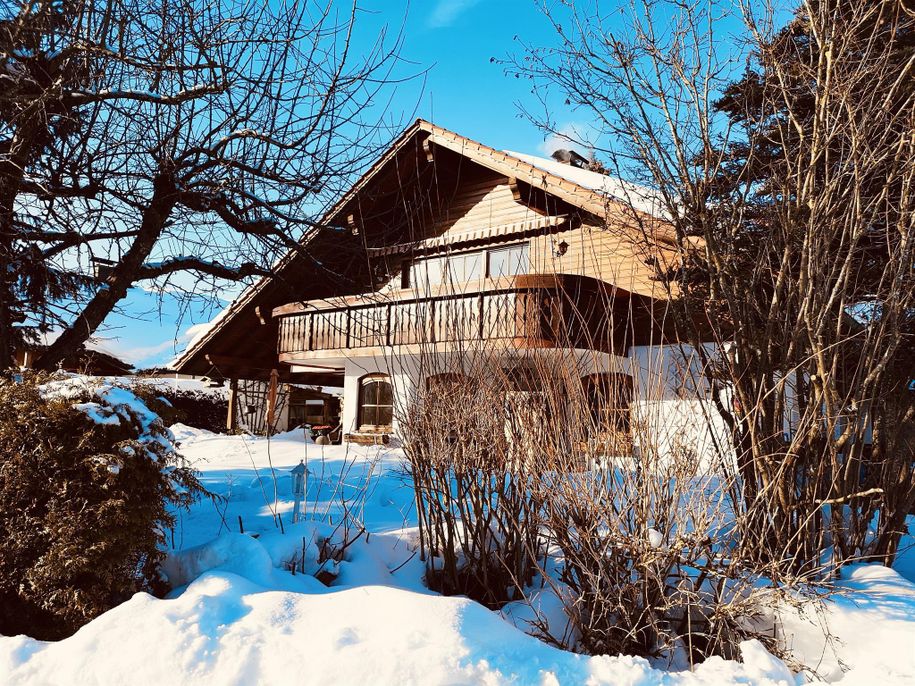 Haus Sonnenwinkel Vorderseite Wintertraum