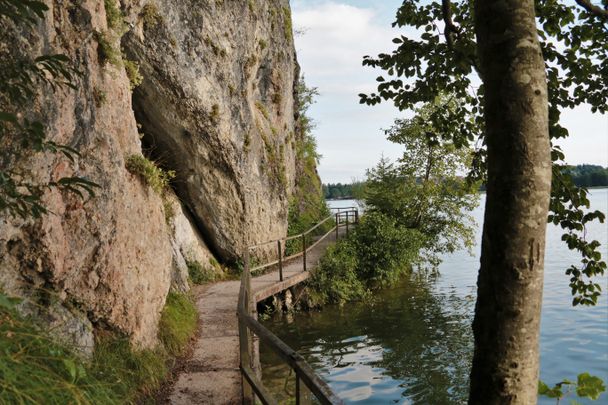 Rundwanderweg um den Weißensee