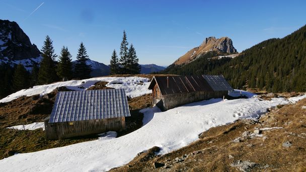 Die Sebenalpe mit Blick auf den Aggenstein