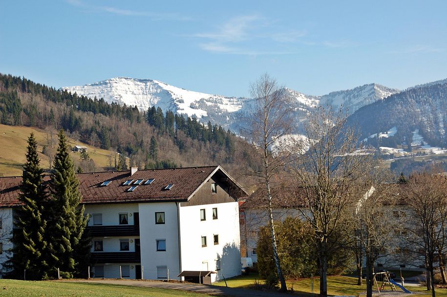 Ihr Urlaubsquartier - Blickrichtung Berge!