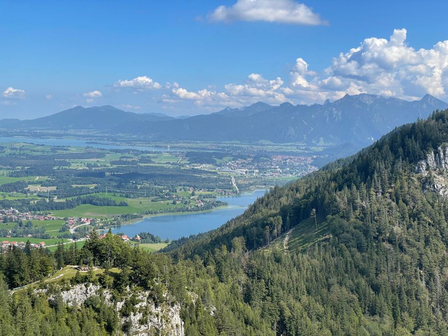 Seen Blick von der Burgruine Falkenstein