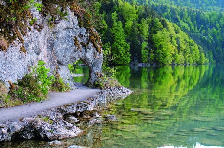 Felsentor am Weißensee