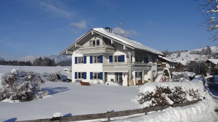 Landhaus Schwab sonniger Wintertag