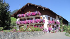 Haus Alpenblick - Aussenansicht Sommer