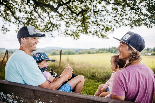 Ruhebank am Aussichtspunkt Drei Eichen