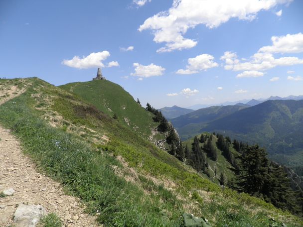 Auf dem Weg zum Jägerdenkmal