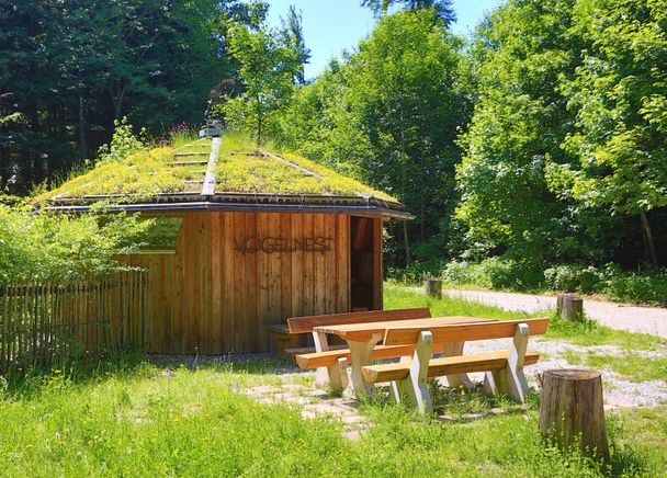 LBV Vogellehrpfad Friesenried - Pavillon Vogelnest M. Schirutschke (2)