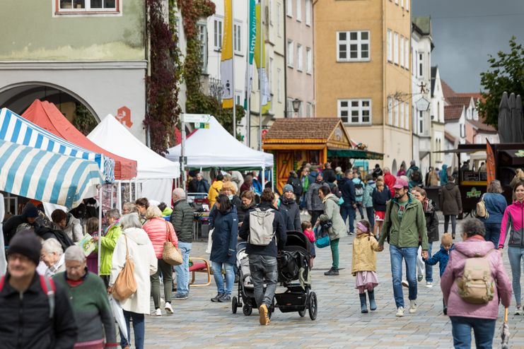 Isnys Früher-Flohmarkt