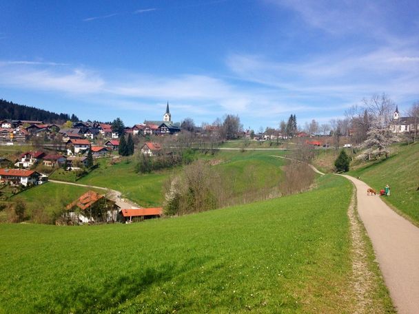 Spazierweg an der Lenzhalde