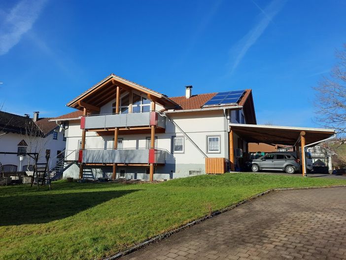 Ferienhaus mit Garten und Terrasse