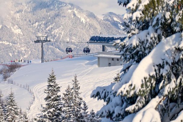 Skigebiet Ofterschwang - 8er Kabinenbahn