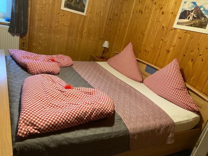 Schlafzimmer Edelwei?