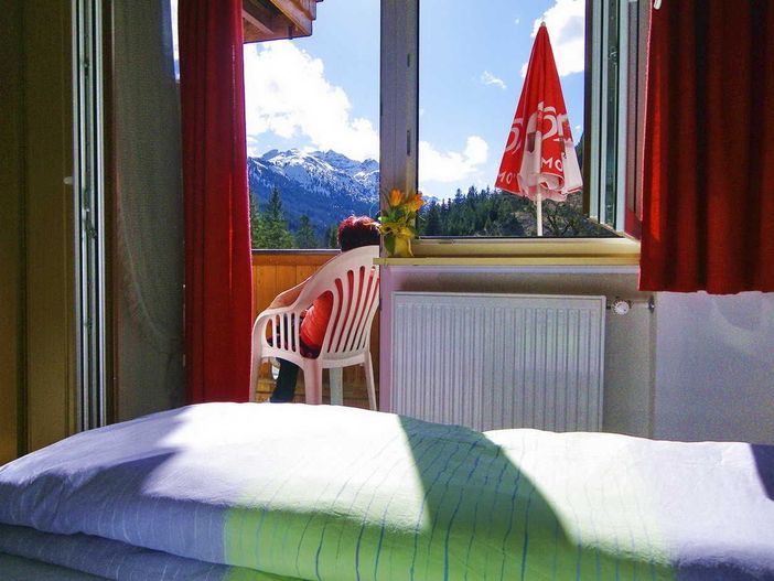 Sonnenbad am Balkon - Schlafzimmer