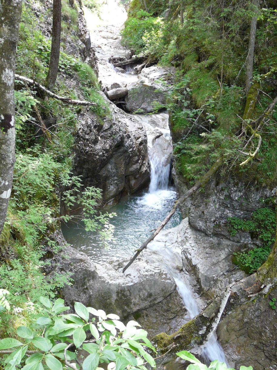 Naturwasserfall