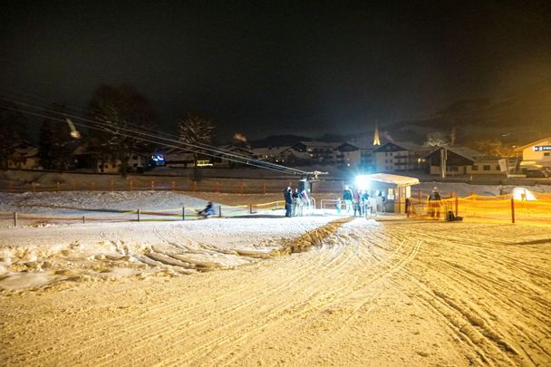 Nachtrodeln jeden Freitag Abend