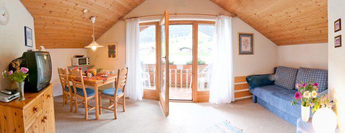 Wohnzimmer Panorama.jpg