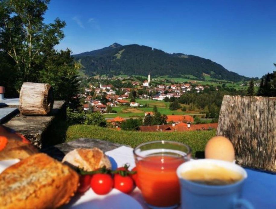 Frühstück im Garten