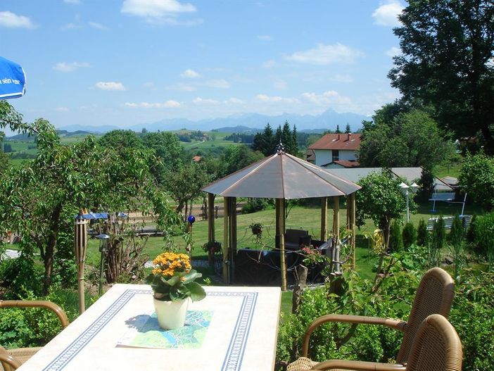 Hotel-am-Sonnenhang-Terrasse