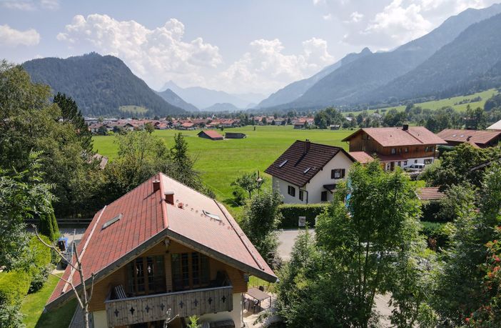 Westansicht mit Zugspitzblick