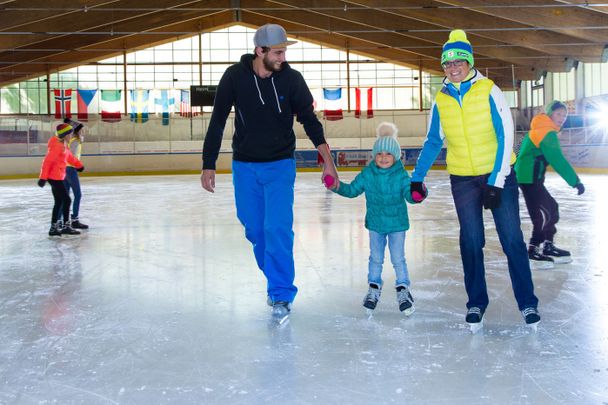 Publikumslauf im Eisstadion Pfronten