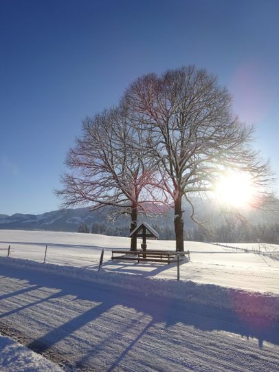 Wegkreuz am Ortseingang in Bolsterlang