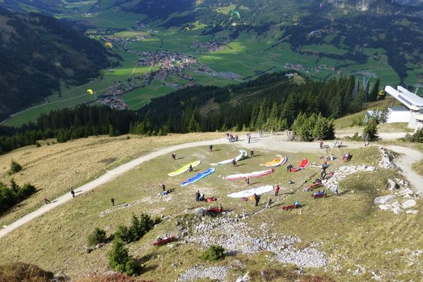 Gleitschirm Startplatz am Neunerköpfle