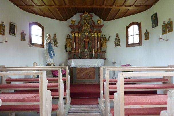 Innenraum der Gumpeltshofener Kapelle