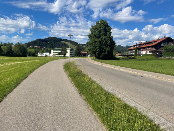 Spazierweg nach Kalzhofen