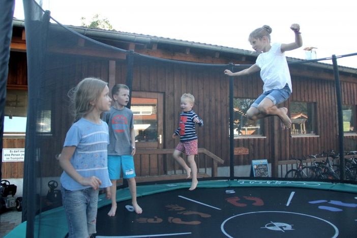 unser Top Berg Trampolin