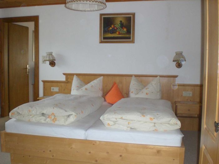 Schlafzimmer FeWo2