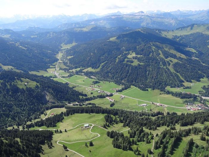 Balderschwang aus 2100 m Höhe