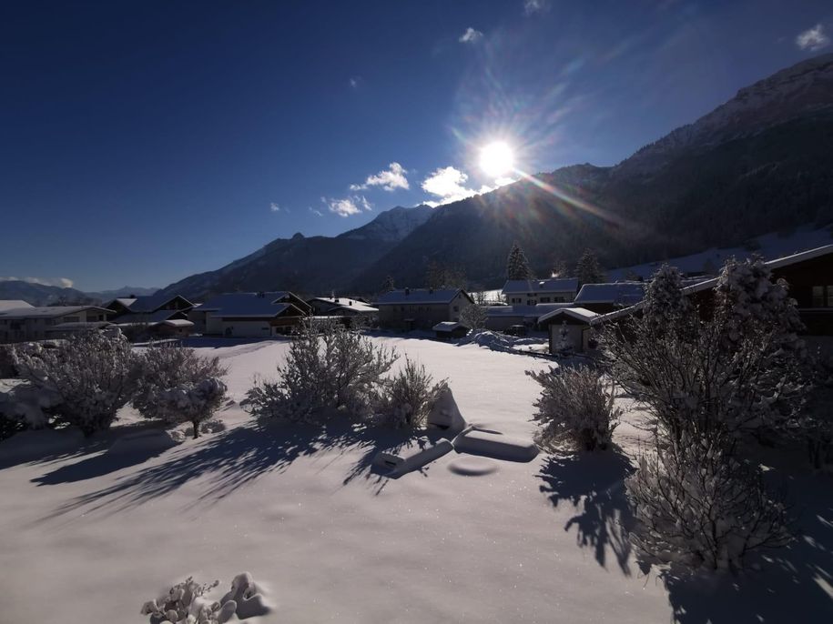 Winter- Südseite mit Roßbeg