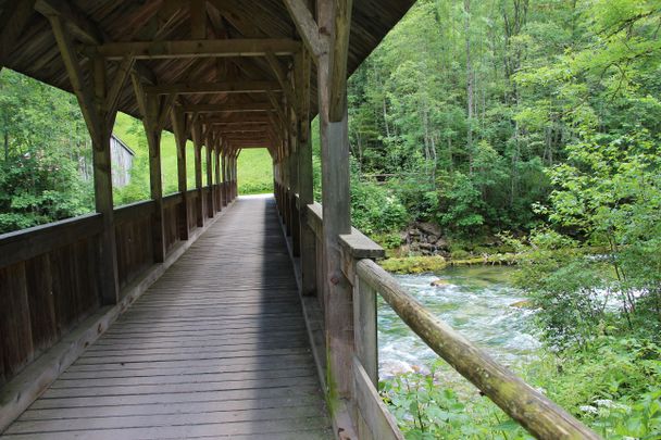 Brücke über die Vils