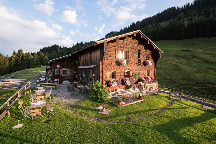 Alpe Osterberg mit idyllischer Terrasse