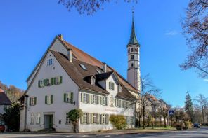 Hotel im Frühling