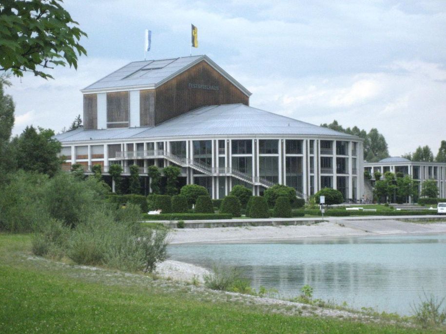 festspielhaus-am-forggensee