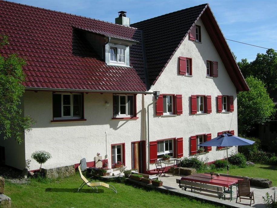 Haus Mandorla von Norden